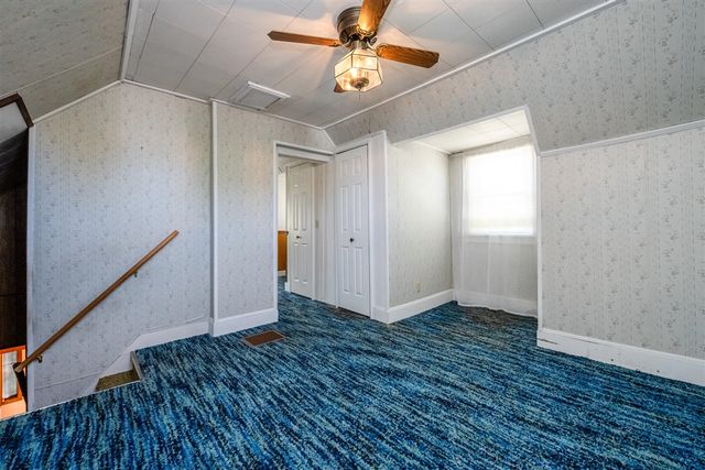 201 Sycamore Street, Three Oaks, MI 49128