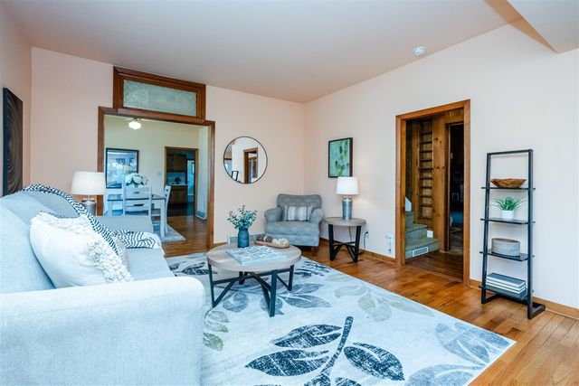 201 Sycamore Street, Three Oaks, MI 49128