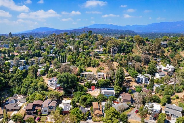 1529 Indiana Avenue, South Pasadena, CA 91030