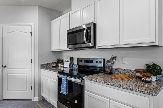 2912 HOUSE FINCH ROAD, St Cloud, FL 34773