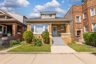 8212 S Justine Street, Chicago, IL 60620
