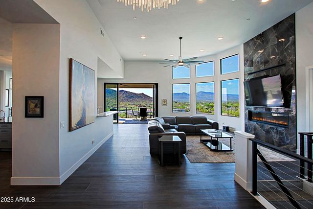 36444 N 61ST Street, Cave Creek, AZ 85331