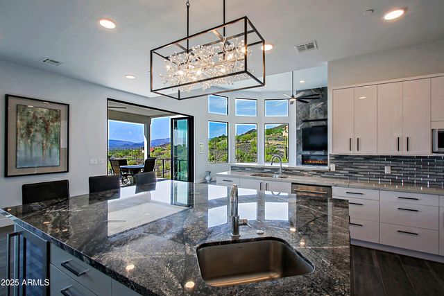 36444 N 61ST Street, Cave Creek, AZ 85331