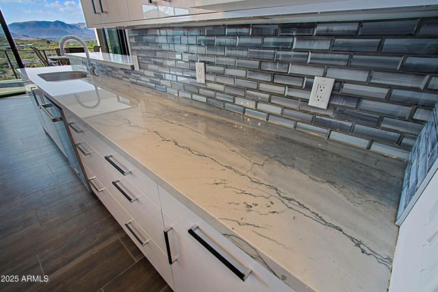 36444 N 61ST Street, Cave Creek, AZ 85331