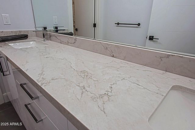 36444 N 61ST Street, Cave Creek, AZ 85331