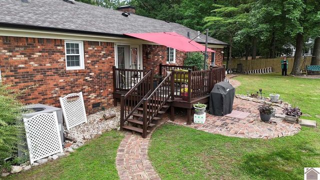 260 Briarwood Drive, Paducah, KY 42003