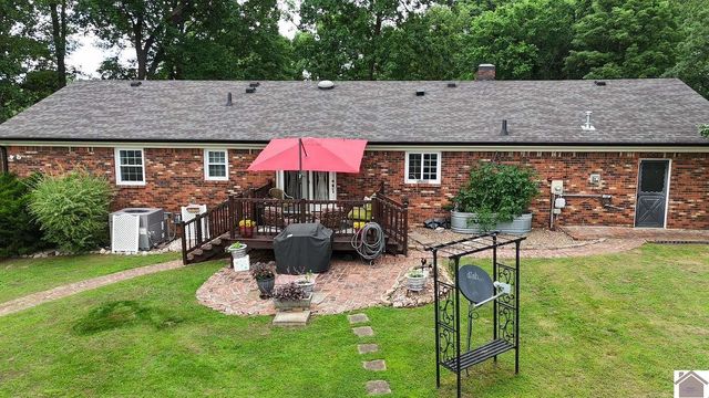 260 Briarwood Drive, Paducah, KY 42003