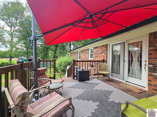 260 Briarwood Drive, Paducah, KY 42003