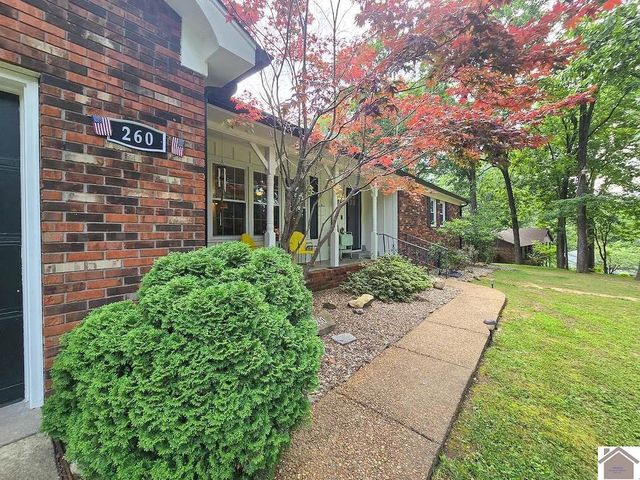 260 Briarwood Drive, Paducah, KY 42003