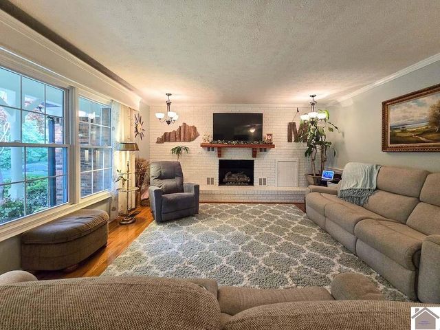 260 Briarwood Drive, Paducah, KY 42003
