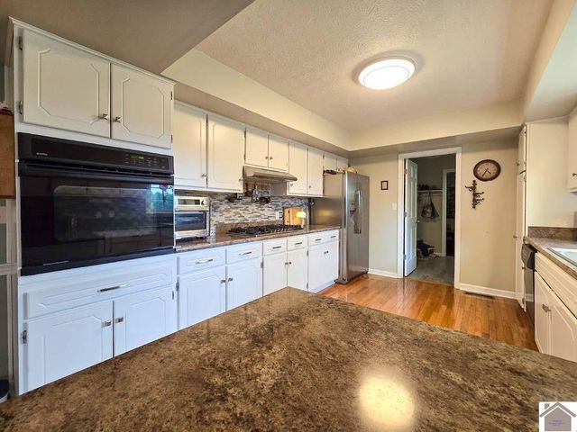 260 Briarwood Drive, Paducah, KY 42003