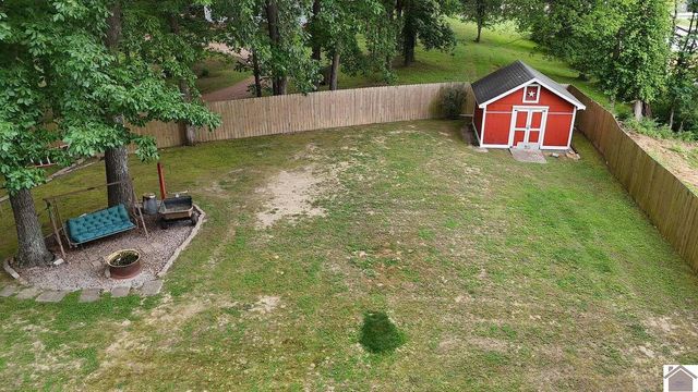 260 Briarwood Drive, Paducah, KY 42003