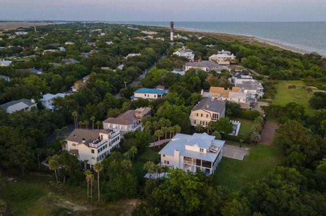 1705 Atlantic Avenue, Sullivans Island, SC 29482