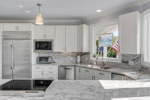 1705 Atlantic Avenue, Sullivans Island, SC 29482