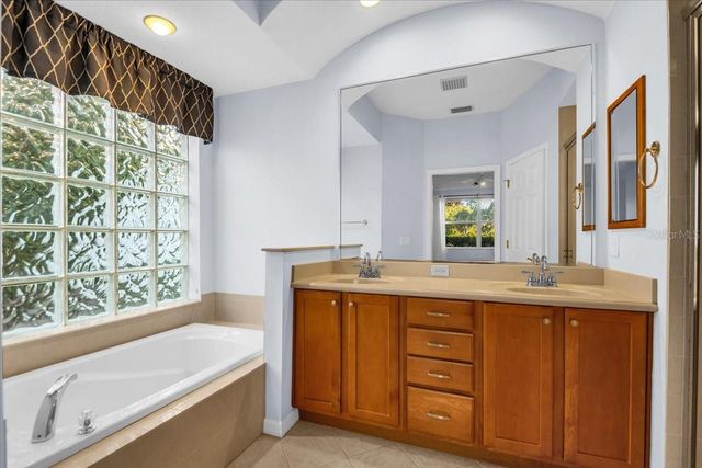 7523 BIRDS EYE TERRACE, Bradenton, FL 34203