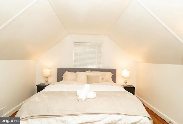 1037 16TH ST S, Arlington, VA 22202