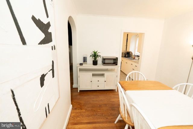 1037 16TH ST S, Arlington, VA 22202