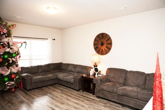 5110 Claxton Circle, Fayetteville, AR 72704