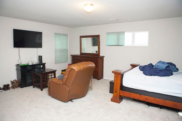 5110 Claxton Circle, Fayetteville, AR 72704