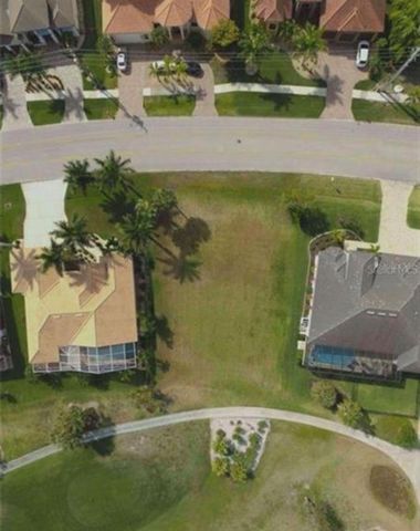 272 MADRID BOULEVARD, Punta Gorda, FL 33950