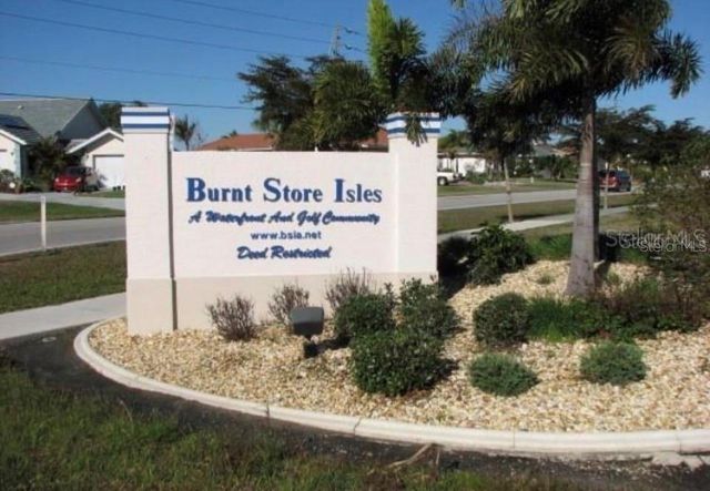 272 MADRID BOULEVARD, Punta Gorda, FL 33950