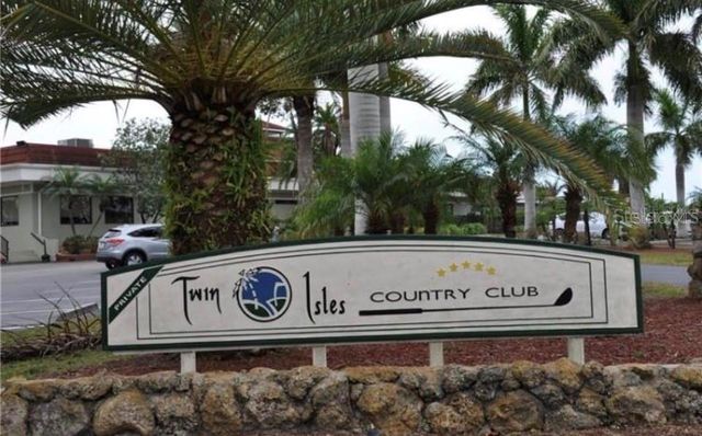 272 MADRID BOULEVARD, Punta Gorda, FL 33950