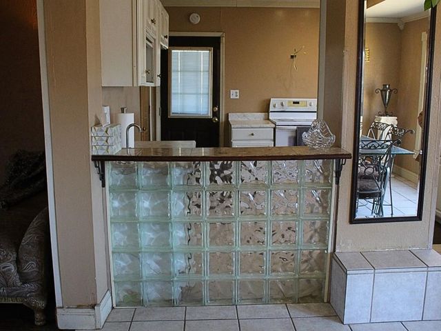 2247 Van Brunt Boulevard, Kansas City, MO 64127