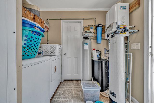 159 Simmons Creek RD, Union Hall, VA 24176