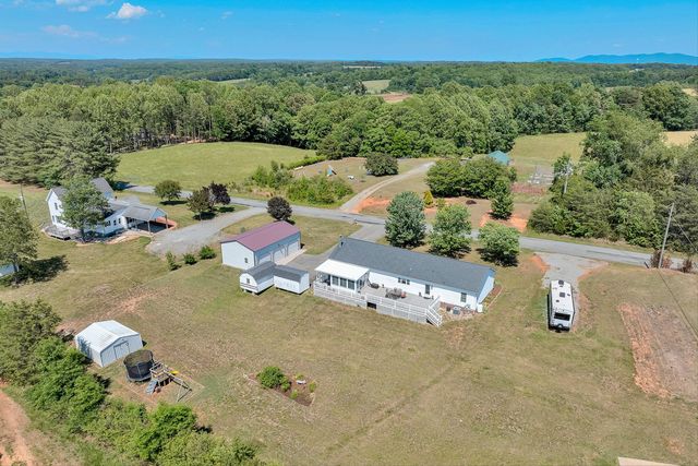 159 Simmons Creek RD, Union Hall, VA 24176