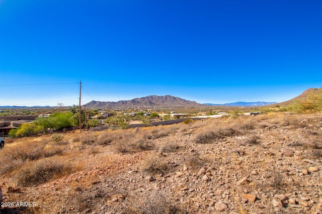 42200 N 10TH Street B, Phoenix, AZ 85086