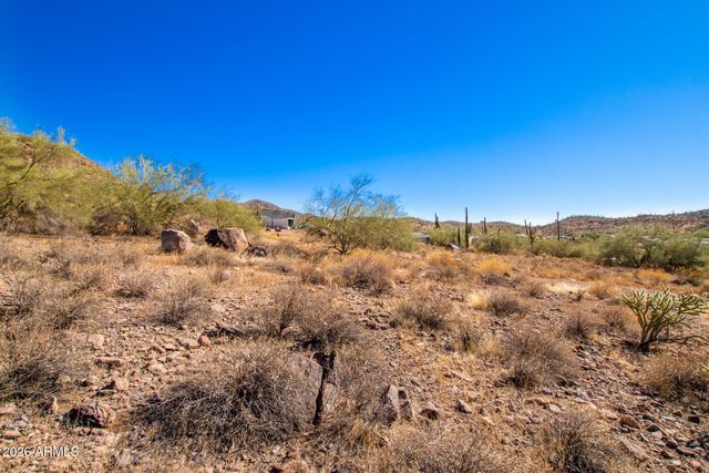 42200 N 10TH Street B, Phoenix, AZ 85086