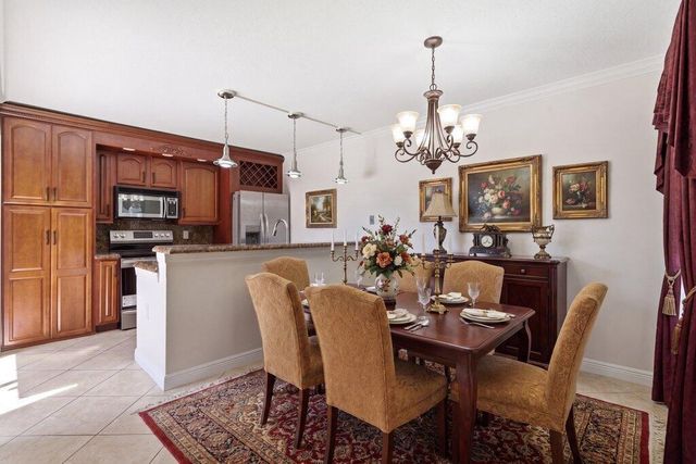 5701 57th Way, West Palm Beach, FL 33409