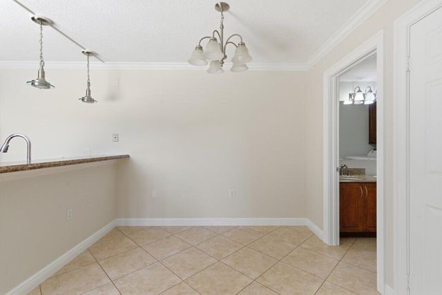 5701 57th Way, West Palm Beach, FL 33409
