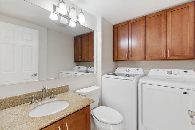 5701 57th Way, West Palm Beach, FL 33409