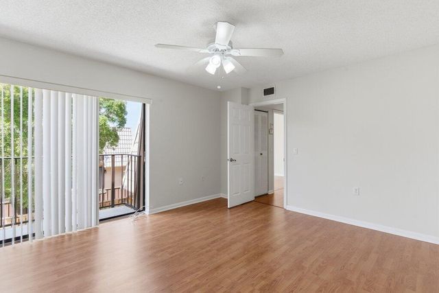 5701 57th Way, West Palm Beach, FL 33409