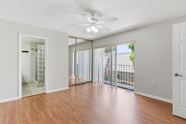 5701 57th Way, West Palm Beach, FL 33409