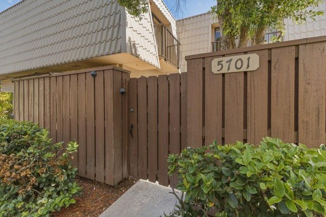 5701 57th Way, West Palm Beach, FL 33409