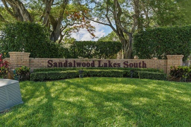 5701 57th Way, West Palm Beach, FL 33409