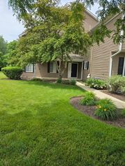 443 Village Creek Drive, Lake In The Hills, IL 60156
