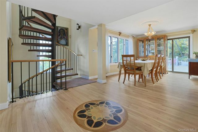 908 Route 9W S, Nyack, NY 10960
