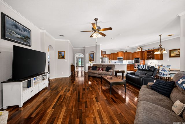 14006 French Park, Helotes, TX 78023