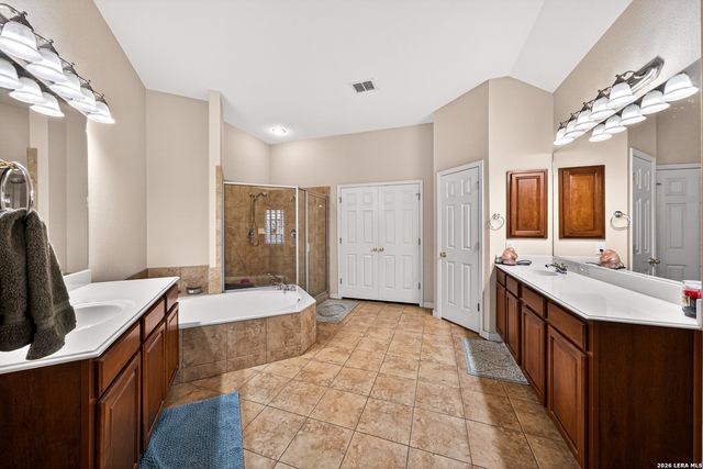 14006 French Park, Helotes, TX 78023