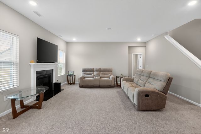 1391 Little Rodeo Place, Greenwood, IN 46143