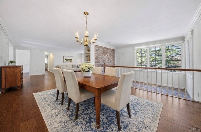 8300 Decoy Run, Manlius, NY 13104