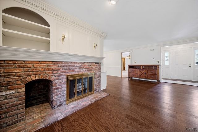 8300 Decoy Run, Manlius, NY 13104