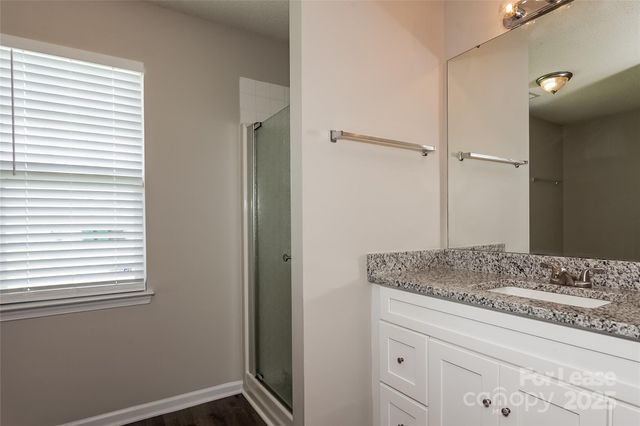 1533 Long Paw Lane, Charlotte, NC 28214