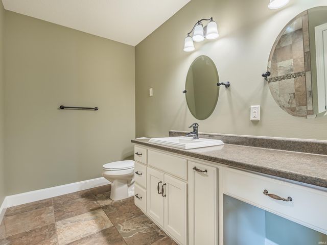 11297 Belleharbour Cove, Fort Wayne, IN 46845