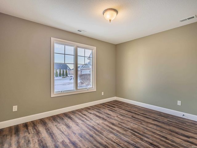 11297 Belleharbour Cove, Fort Wayne, IN 46845