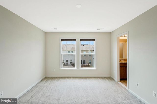 41835 DIABASE SQ, Aldie, VA 20105