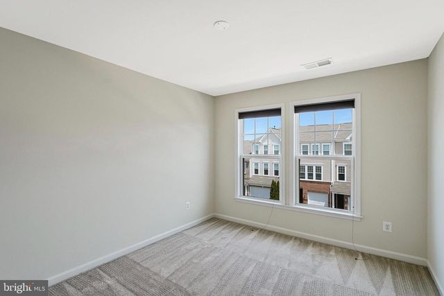41835 DIABASE SQ, Aldie, VA 20105